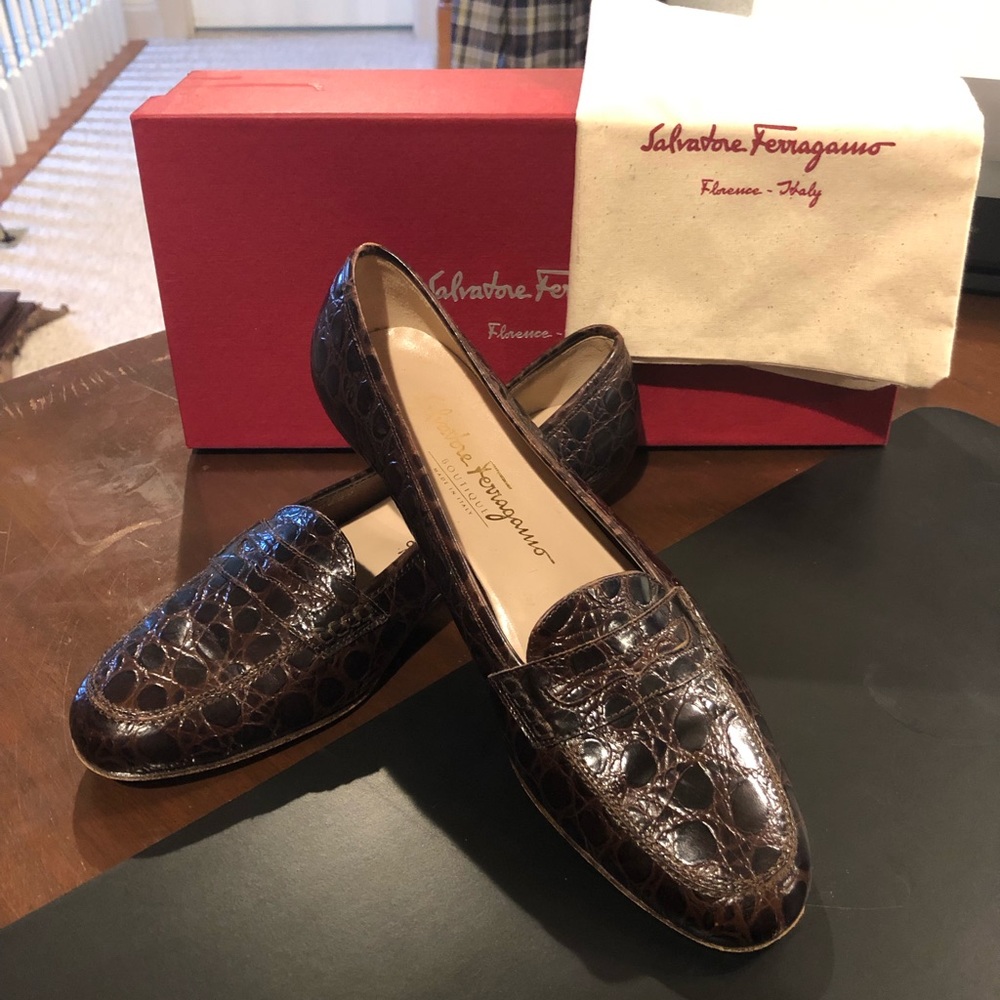 Salvatore Ferragamo Woman’s shoe size 7B
